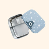 Découvrez nos boîtes à lunch iconiques, fabriquées en acier inoxydable 304 et silicone LFGB. Sécurisées, durables et sans BPA, elles sont idéales pour l'école, les pique-niques et le rangement des courses. Parfaites pour séparer et conserver vos repas avec style.
