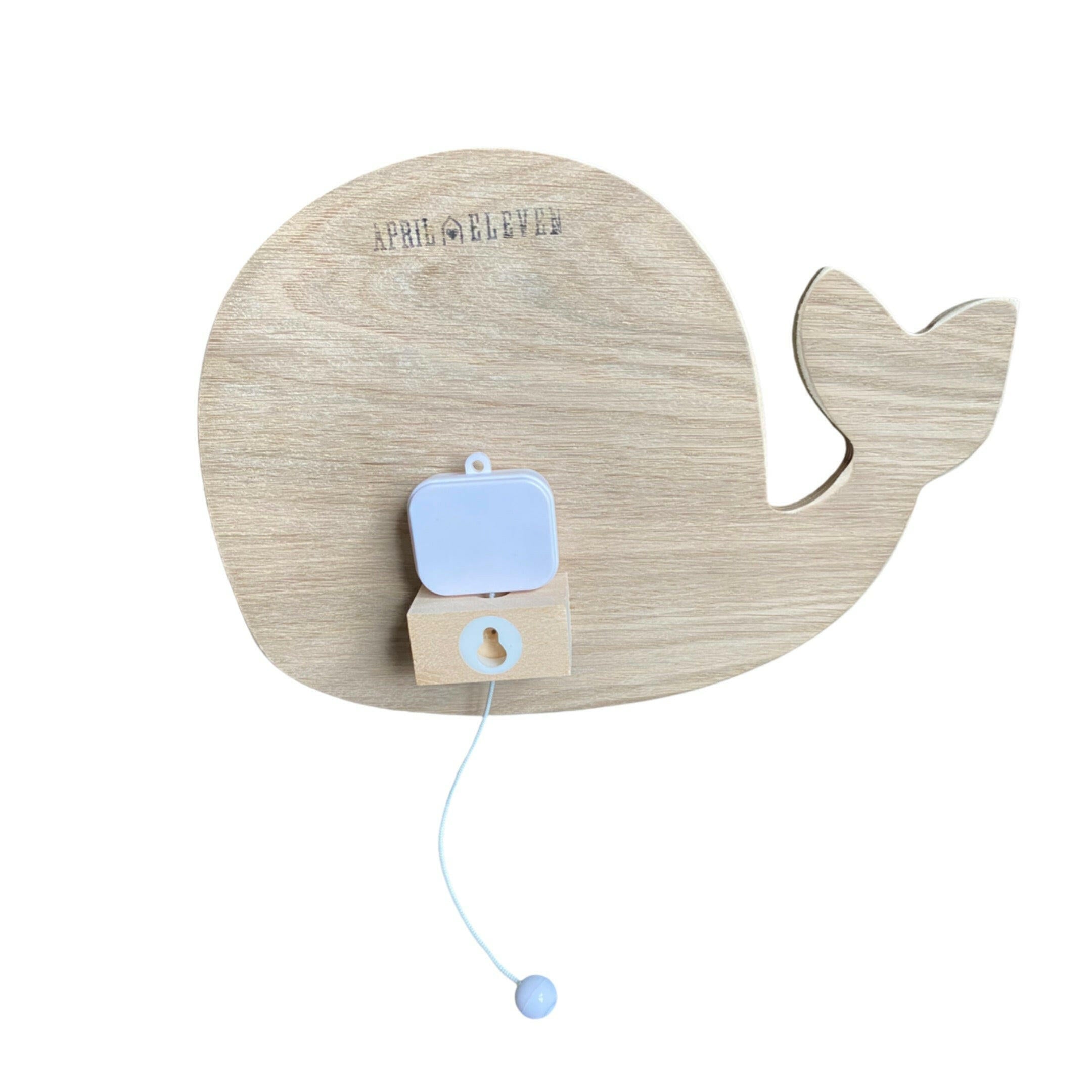 la Boîte à Musique Baleine diffuse une mélodie douce qui enveloppe vos tout-petits de confort et de bien-être. Elle sera la compagne fidèle, embellissant les nuits de votre enfant avec une mélodie enchanteresse qui perdurera au fil des années.