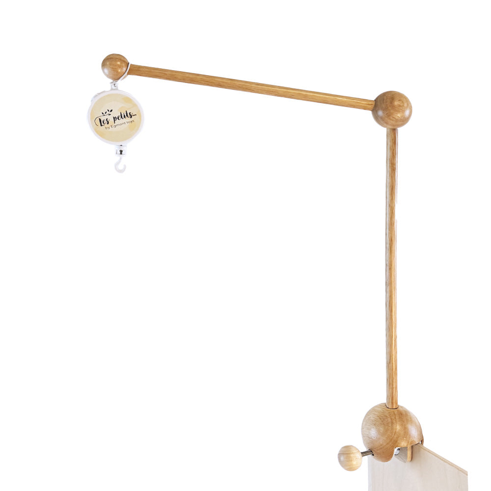 Bras de mobile en bois avec boîte à musique tournante jouant le Lac des Cygnes. Ajustable pour suspendre tous les mobiles. Parfait pour décorer la chambre de bébé.