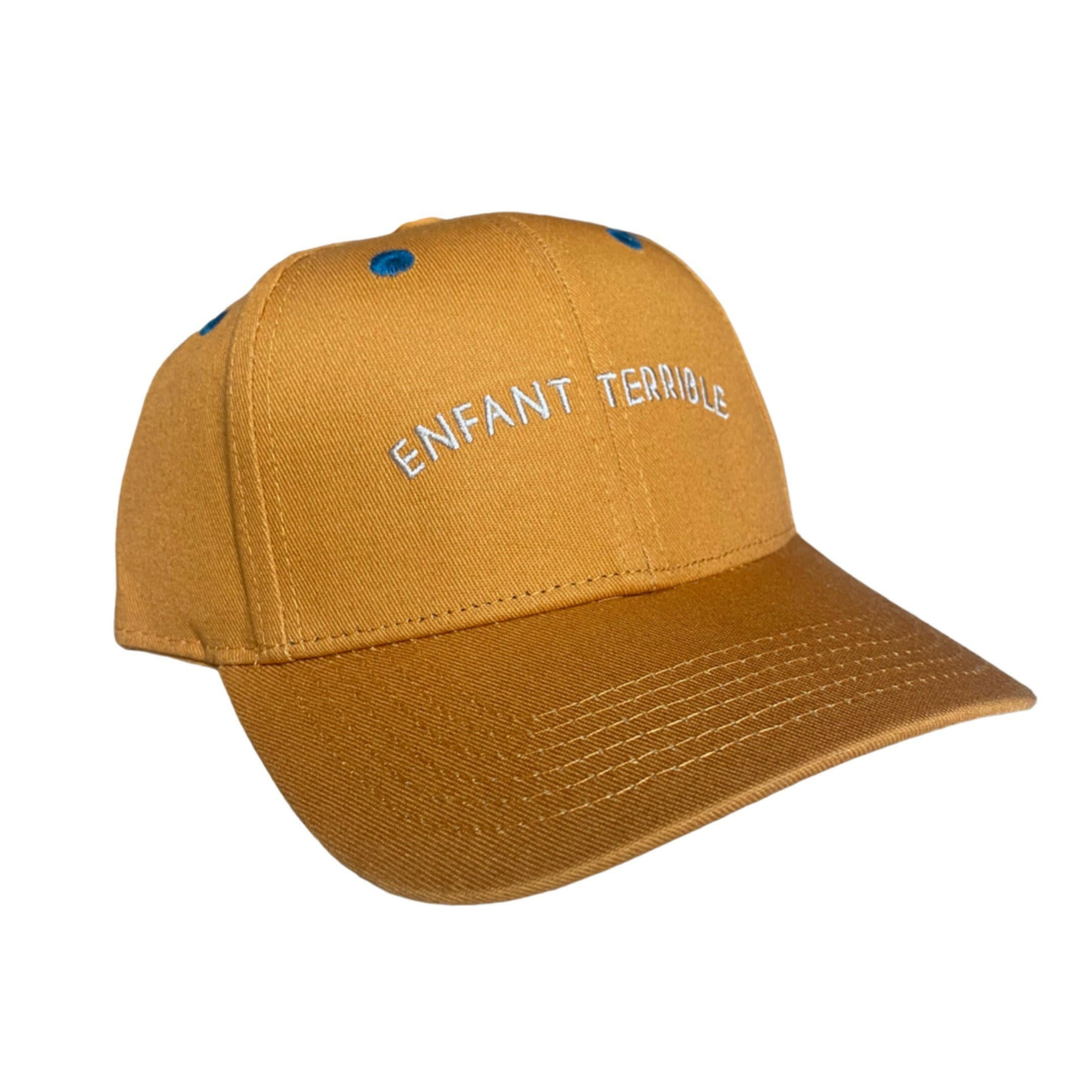 Cette adorable casquette CHAMAYE pour enfant est parfaite pour compléter le look de votre petit bout avec style et confort. De couleur jaune vif, elle est agrémentée d'une broderie blanche "Enfant Terrible" 
