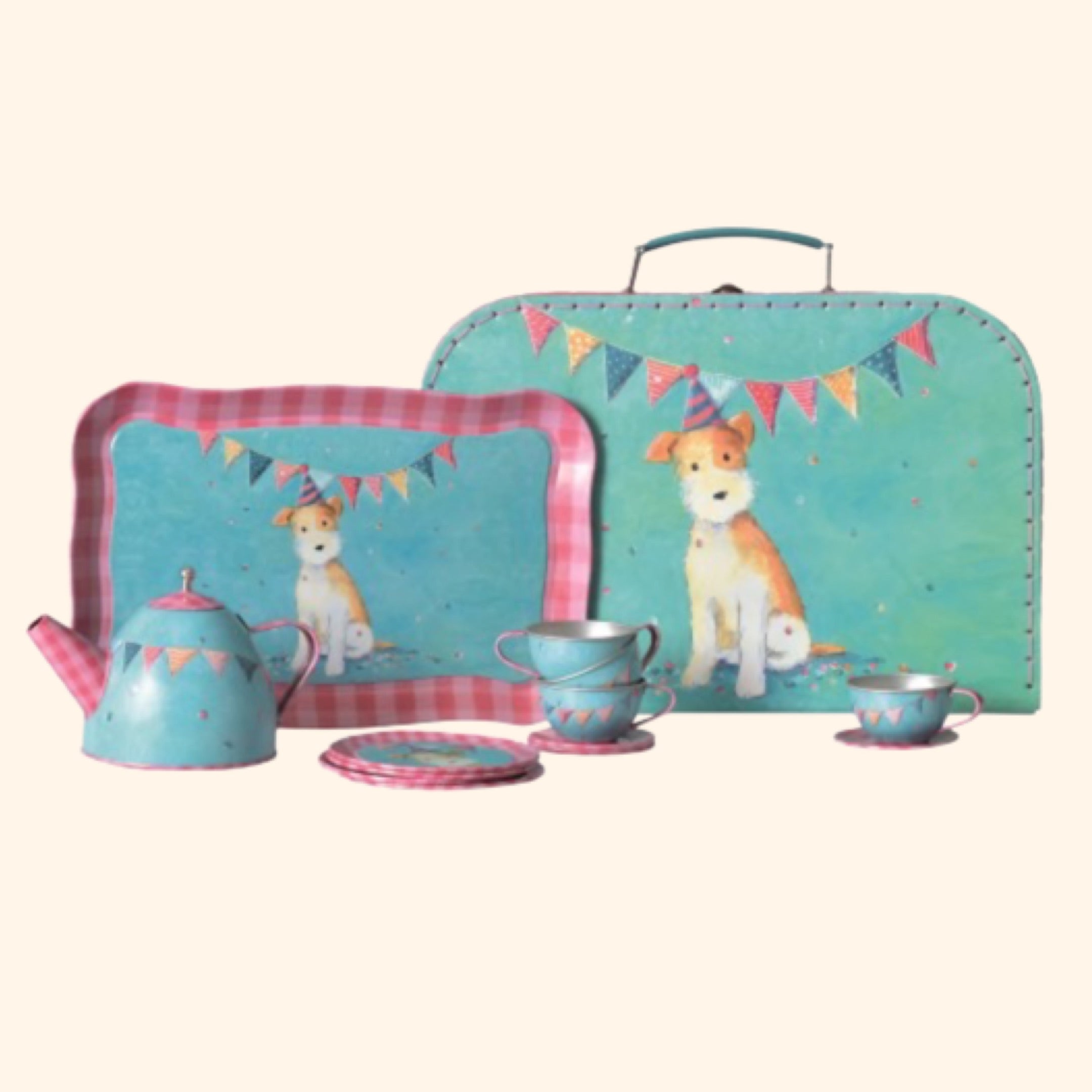 Découvrez le set de thé en métal Eliot pour enfants dès 3 ans. Décoré pour la fête et assorti au chien Eliot, avec une valisette en carton pratique. Parfait pour des moments de jeu joyeux et créatifs.