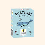 Découvrez notre Jeu de Cartes Mistigri, parfait pour jouer entre amis ou en famille, à la maison ou en vacances. Associez les paires de poissons, crustacés et algues tout en évitant le Mistigri, illustré par des déchets sur un fond marin. Ce jeu amusant et éducatif aide les enfants à comprendre l'importance de la préservation des océans.