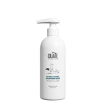 Découvrez le Gel Lavant Bébé, hypoallergénique et sans parfum, idéal pour les peaux sensibles des 0-3 ans. +98% d'origine naturelle, testé dermatologiquement. Fabriqué en France.