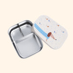 Découvrez nos boîtes à lunch iconiques, fabriquées en acier inoxydable 304 et silicone LFGB. Sécurisées, durables et sans BPA, elles sont idéales pour l'école, les pique-niques et le rangement des courses. Parfaites pour séparer et conserver vos repas avec style.