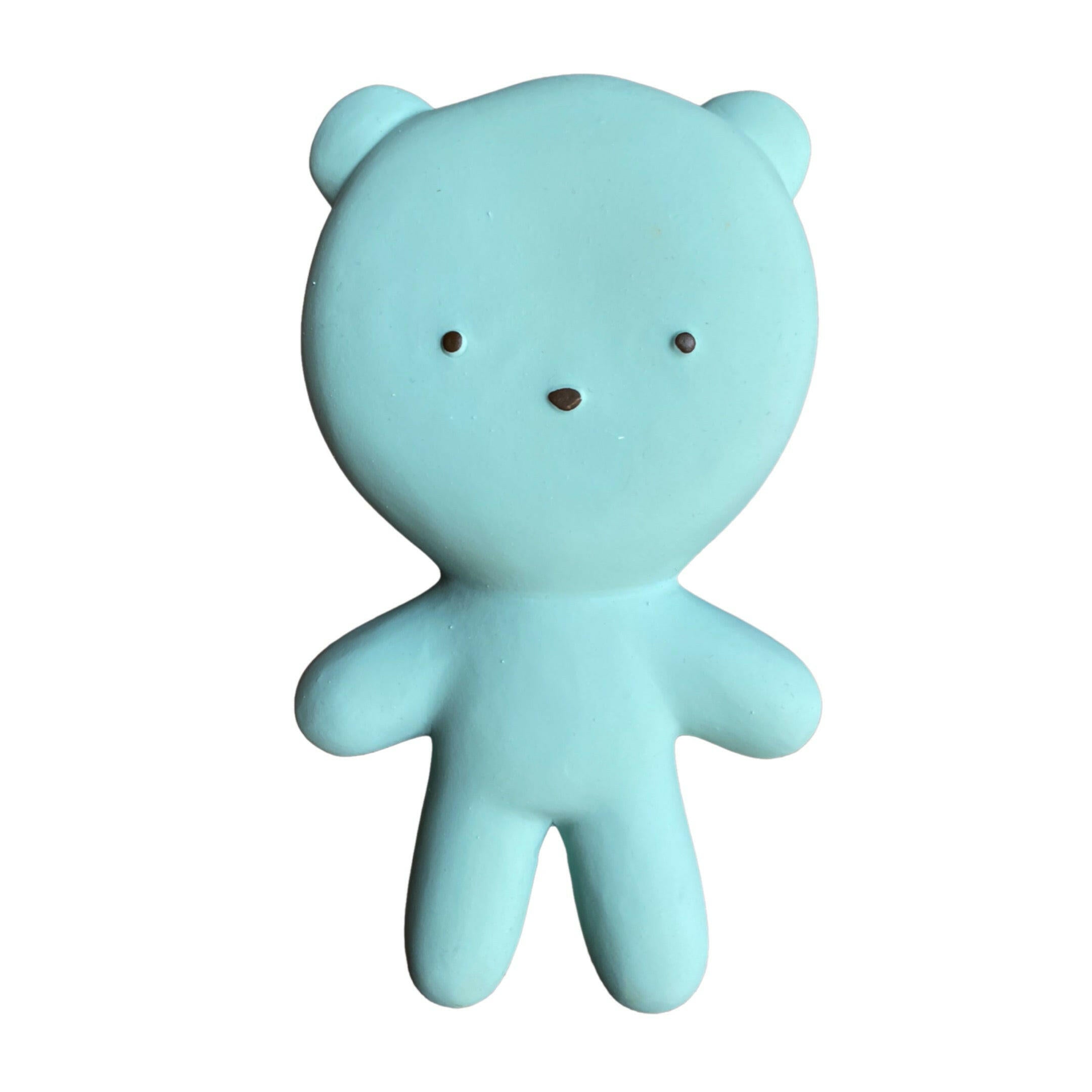 Un petit ours en caoutchouc naturel parfait pour les tout-petits